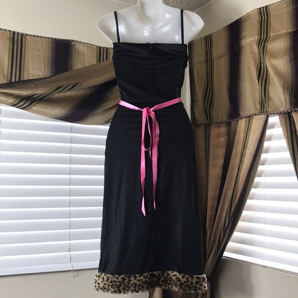 Retro Pinup Style Wiggle Dress 👗
